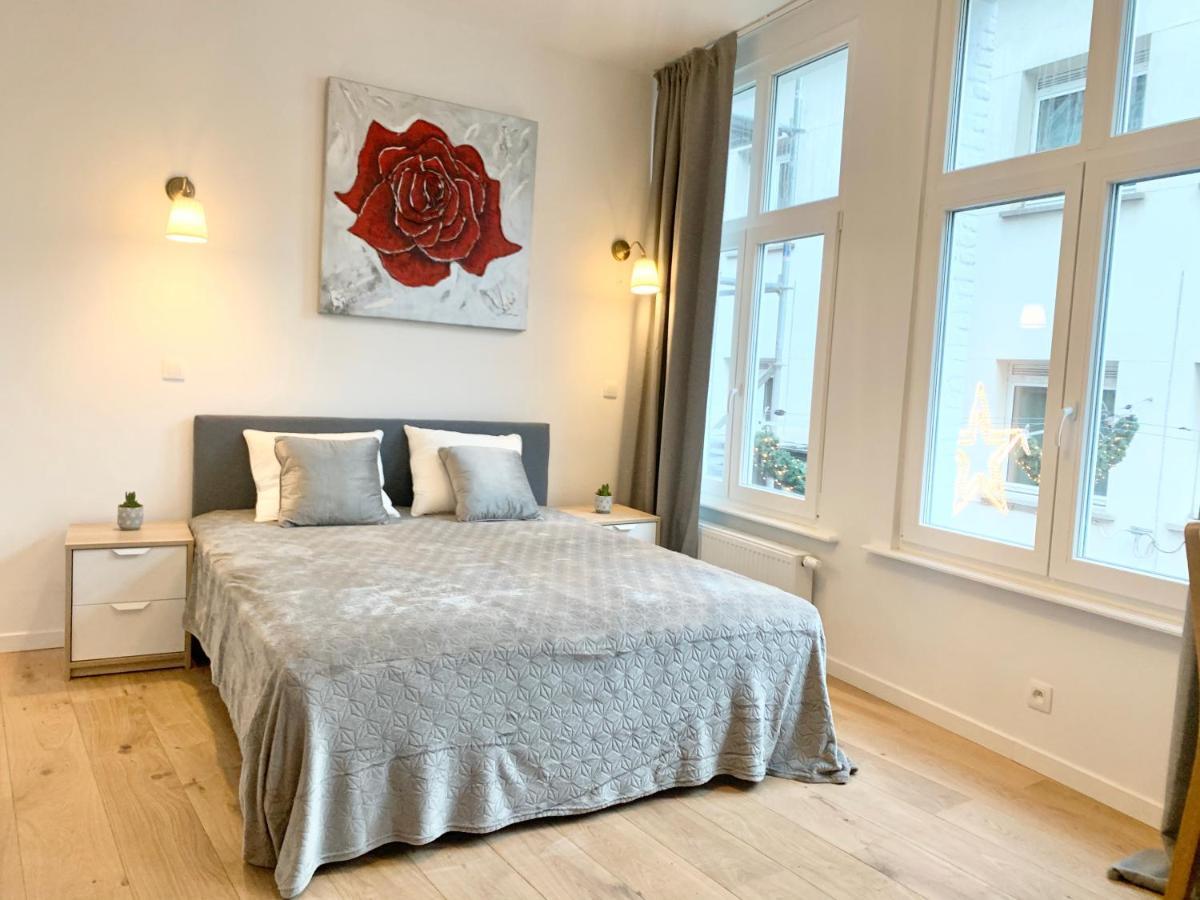 Luxury Suites Riverside Residence By Rikas Hotels Antwerpen Eksteriør bilde