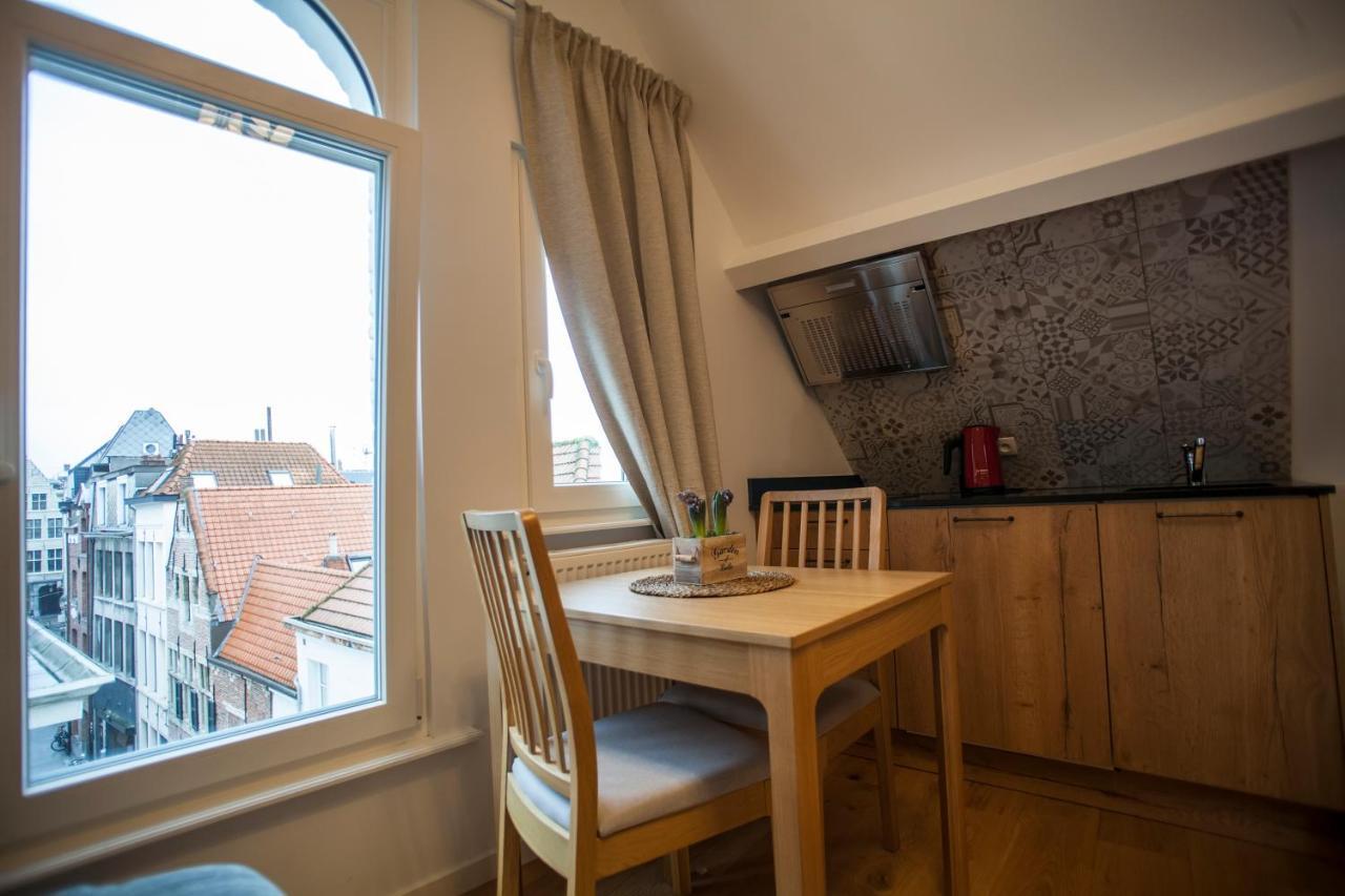 Luxury Suites Riverside Residence By Rikas Hotels Antwerpen Eksteriør bilde