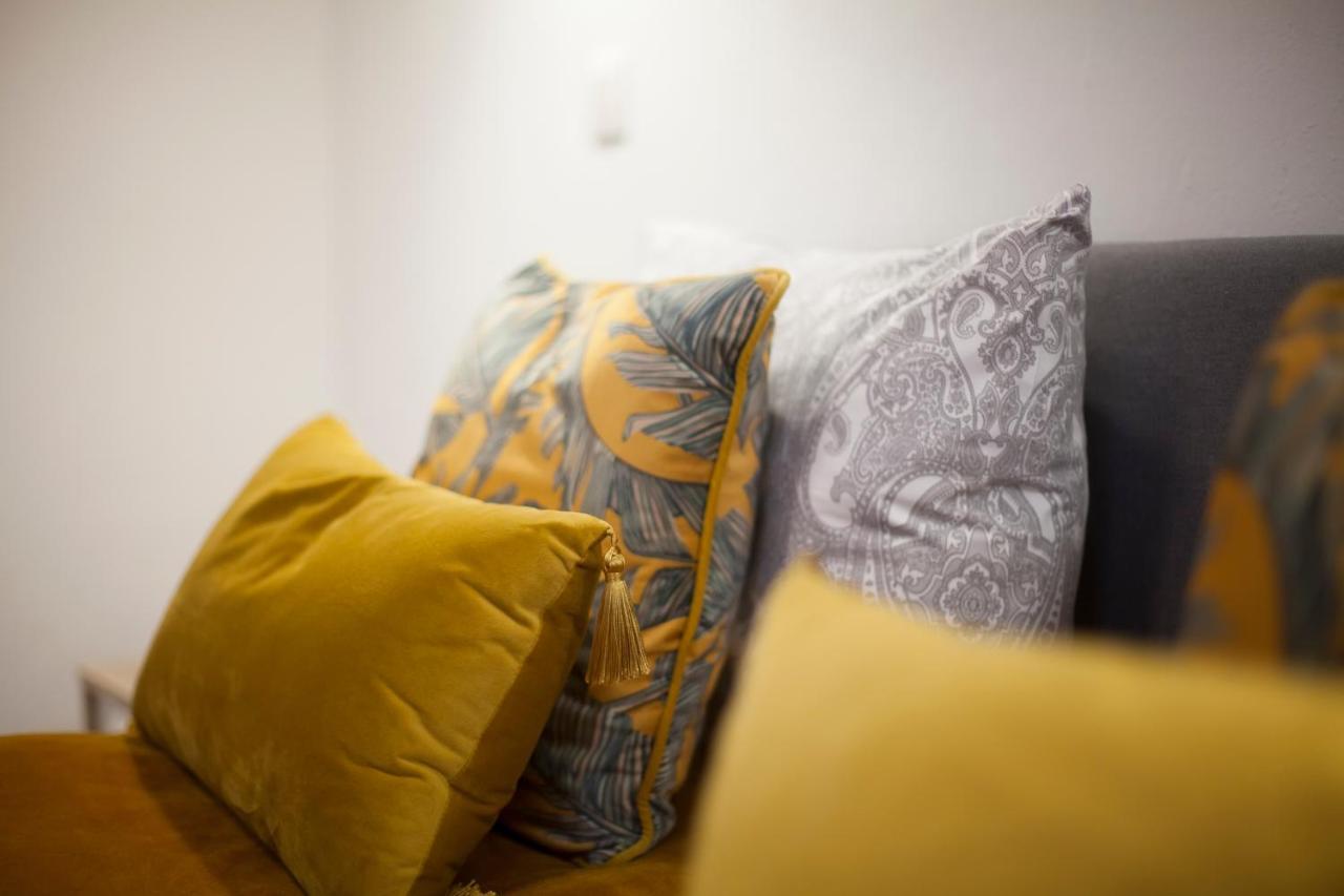 Luxury Suites Riverside Residence By Rikas Hotels Antwerpen Eksteriør bilde